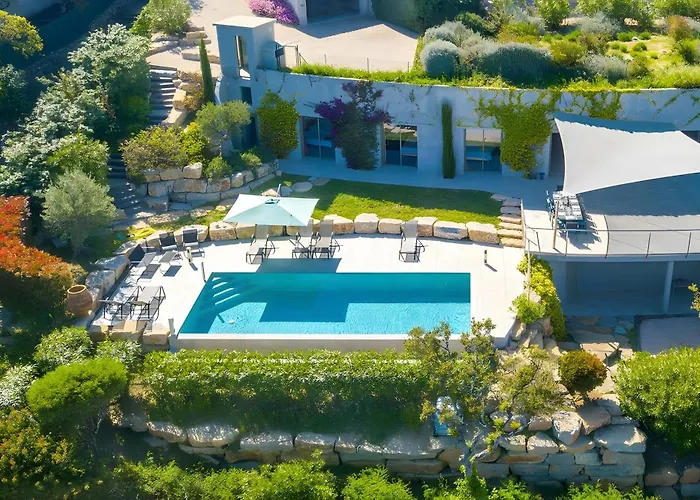 Ventaou Сент-Максим